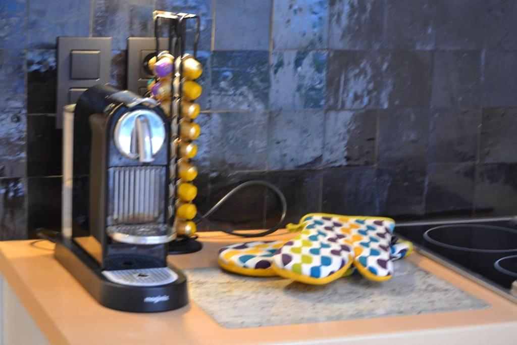 Exclusive Ground Floor Place Near Market Square Appartement *