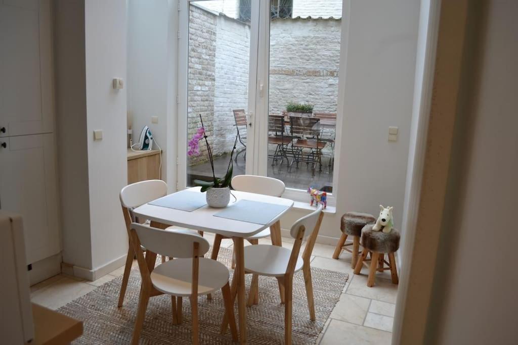 Exclusive Ground Floor Place Near Market Square Bruges
