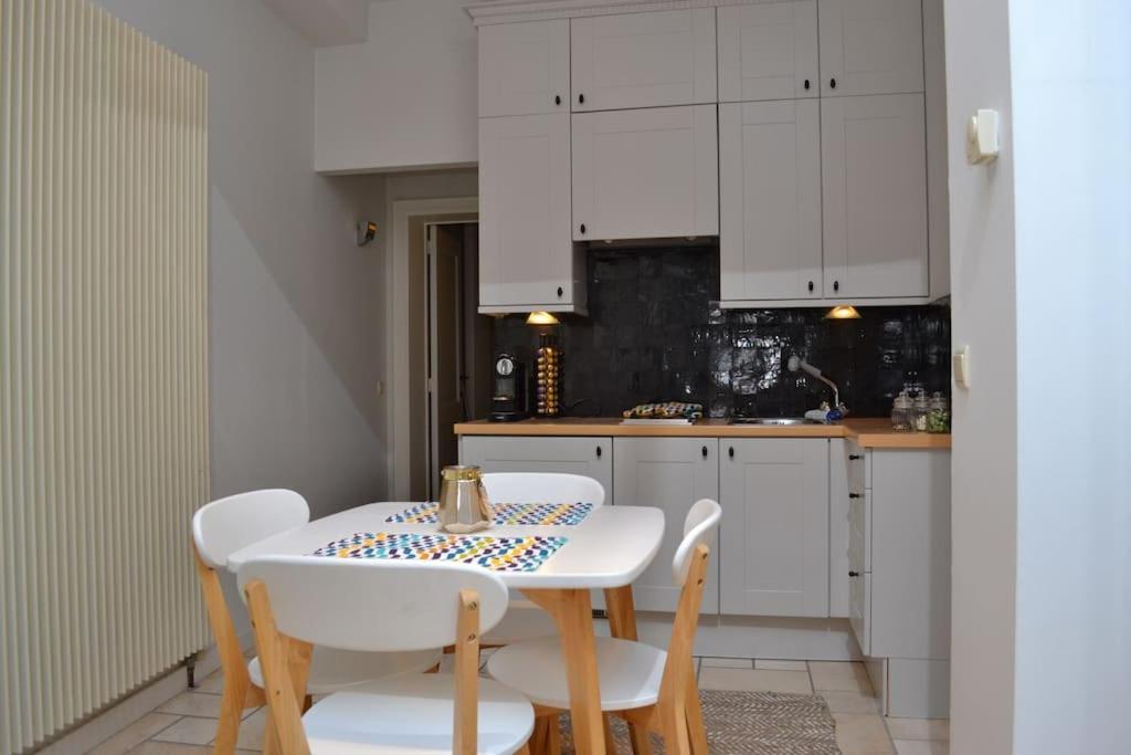 Exclusive Ground Floor Place Near Market Square Bruges